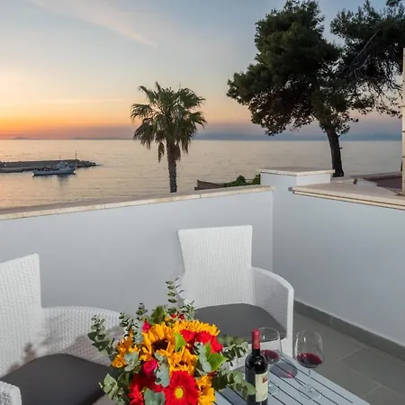 Hotel Mareluna 4*