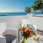 Mareluna Hotel