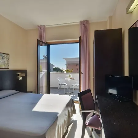Mareluna Hotel