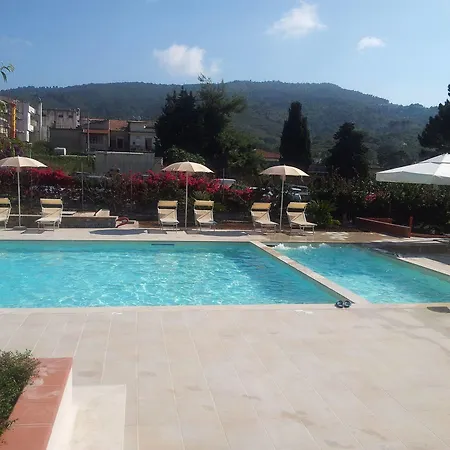Hotel Mareluna Castellabate